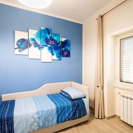 Color House Hotel Naples Luaran gambar